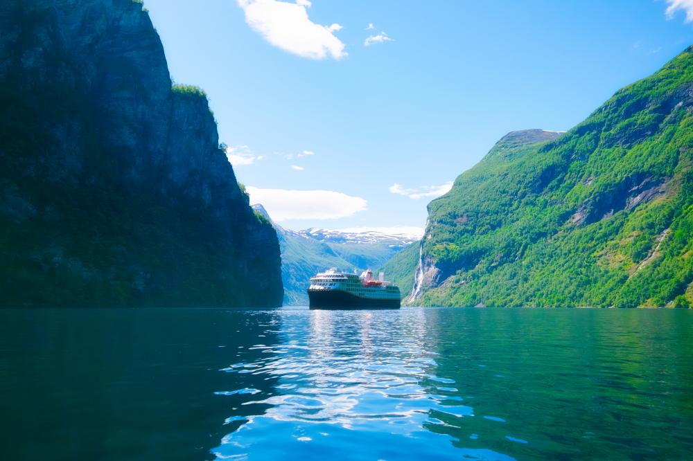 Why Book Your Cruise with Me?